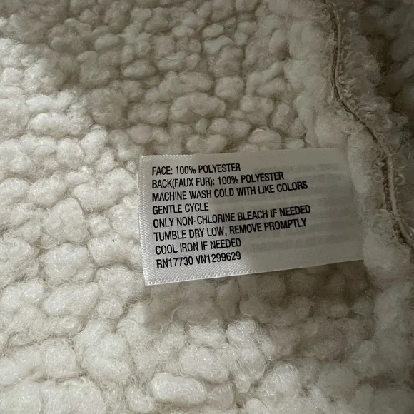 Wild Fable Cream Teddy Jacket with Button Closure - Picture 9 of 12